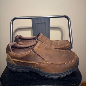 Skechers Relaxed Fit Brown Leather Slip On Shoes Men’s 9.5 Memory Foam